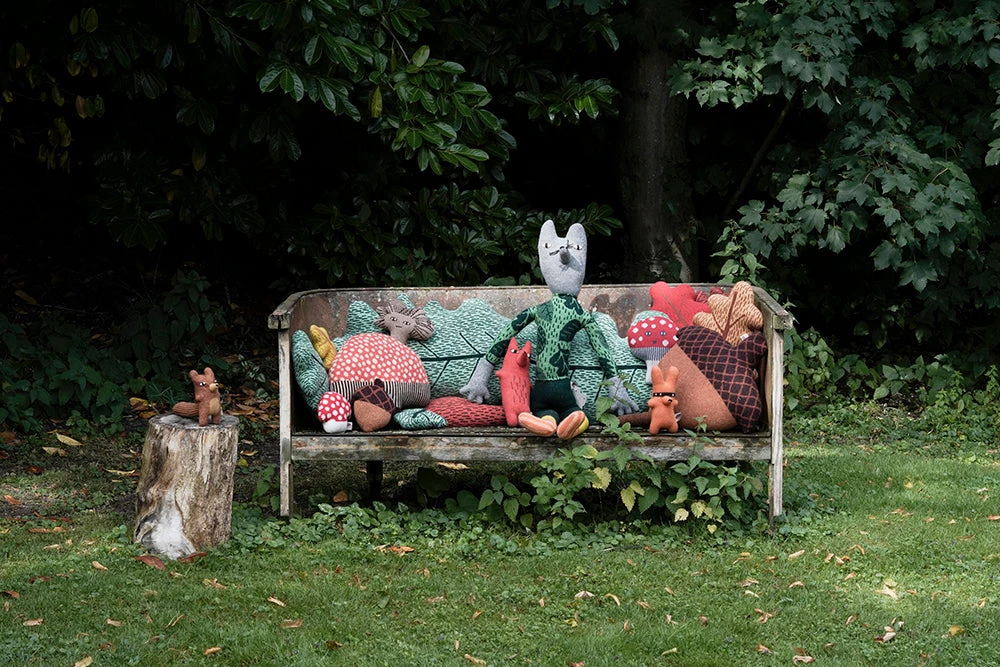 Donna Wilson Mini Giant Creature - Grey Wolf 4 Donna Wilson Mini Giant Creature - Grey Wolf - Image 2