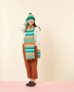 Donna Wilson Big Stitch Scarf - Shamrock 9 Donna Wilson Big Stitch Scarf - Shamrock -Happy Gift Store Big Stitch Arm Warmers Beanie Scarf Shamrock