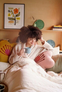 Donna Wilson Bloom Shaped Cushion - Pink 8 Donna Wilson Bloom Shaped Cushion - Pink -Happy Gift Store BloomCushions TreePlate FaceMug S1 SS25 Heks LoRes