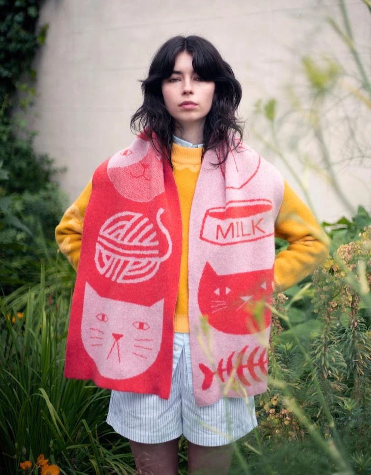 Donna Wilson Mog Totem Scarf Pink 4 Donna Wilson Mog Totem Scarf Pink - Image 2