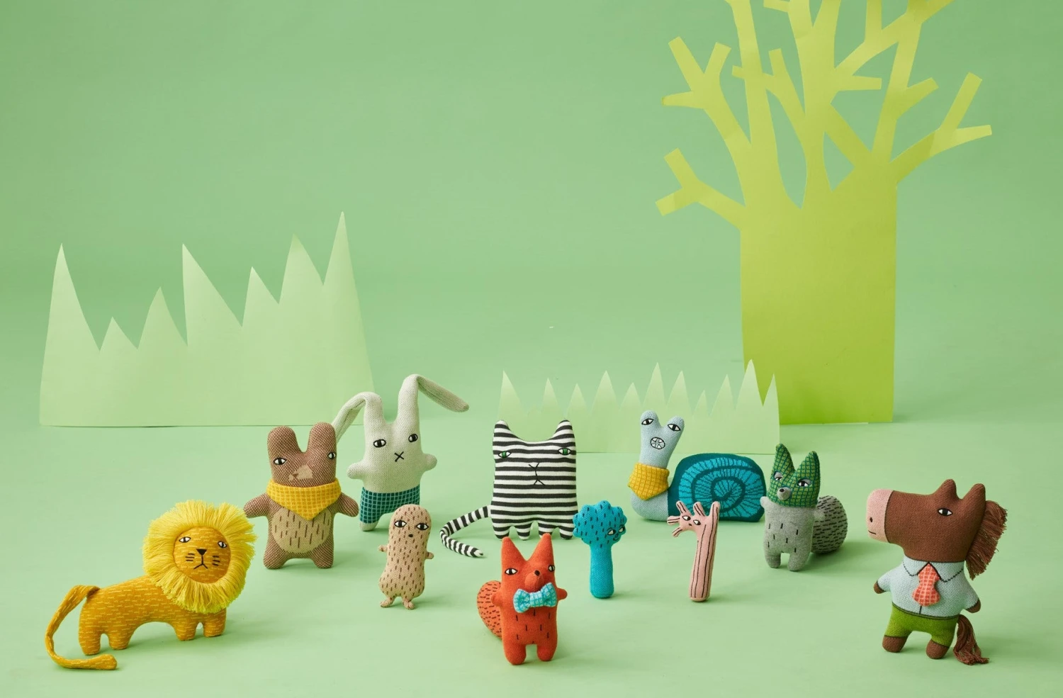 Donna Wilson Tree Rattle Set 4 Donna Wilson Tree Rattle Set - Image 2