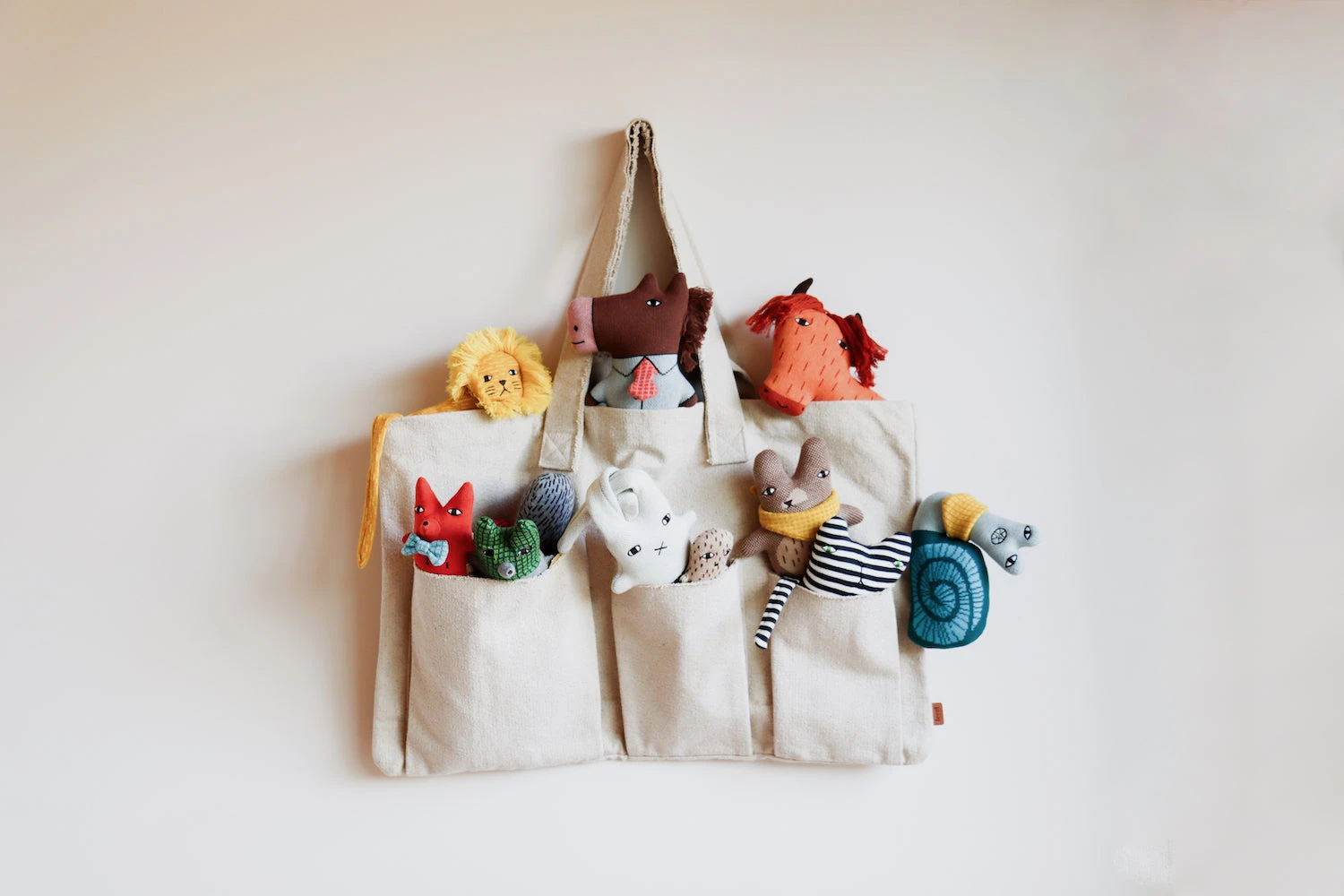 Donna Wilson Harriet Highland Cow - Cotton Wee One 4 Donna Wilson Harriet Highland Cow - Cotton Wee One - Image 2